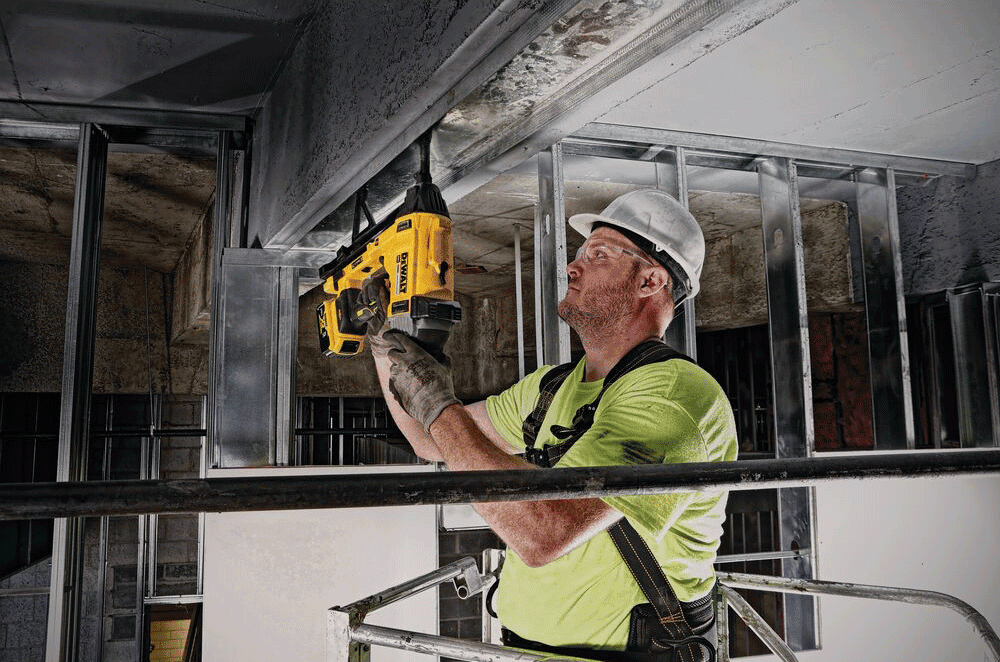 DeWalt 1 Magazine Cordless Concrete Nailer DCN891B